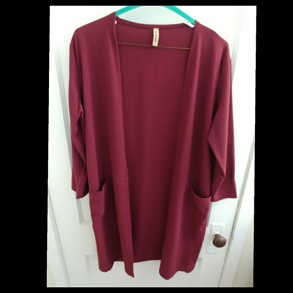 Maroon cardigan-style top, size 2X